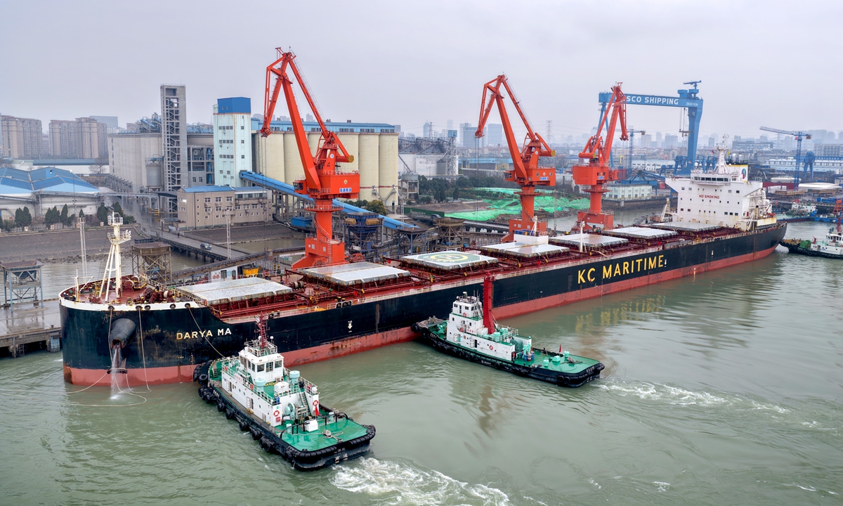 A vessel carrying 60,000 tons of imported Canadian barley docked at the grain and oil terminal in Nantong, East China's Jiangsu Province, on March 15, 2026. Photo: VCG