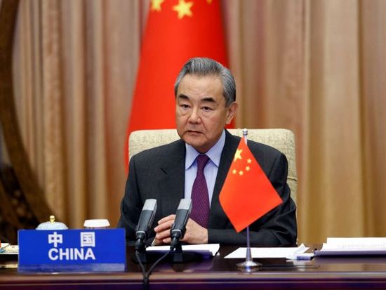 Chinese FM urges efforts to prevent escalation in Mideast conflict
