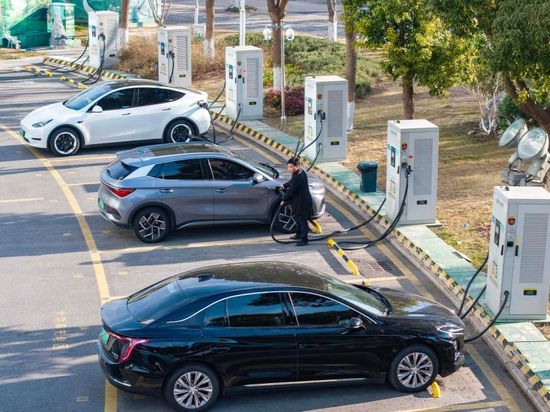 China's EV charging infrastructure exceeds 21 mln units