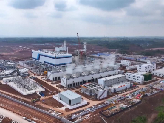 China's first 550 MW F-class gas turbine unit commences operation