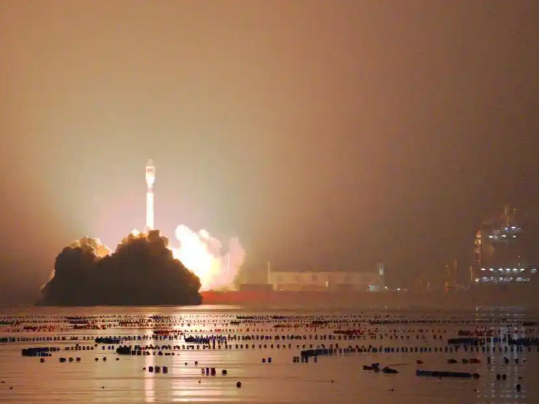 China's Smart Dragon-3 rocket launches satellites from sea