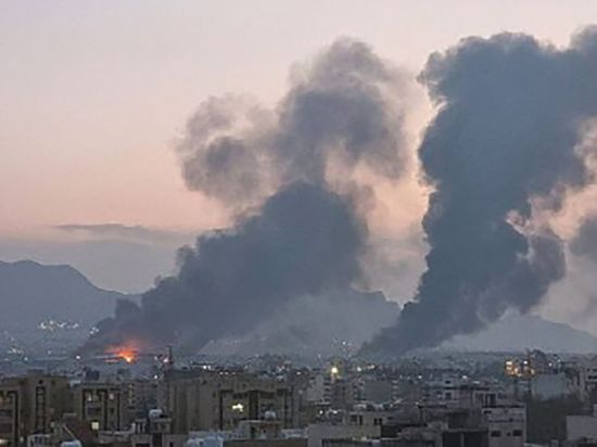 US, Israeli forces target energy infrastructures in Iranian cities: report