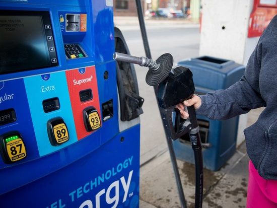 Gas at US pumps surges above 4 USD a gallon for 1st time since summer of 2022: media