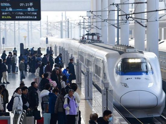 China expects over 90 mln railway trips during Qingming holiday travel rush