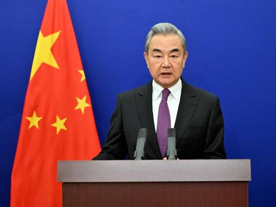 Chinese FM says ceasefire key to resolving Hormuz Strait crisis