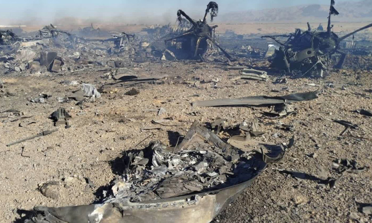 This handout photo provided by Iran's Revolutionary Guard Corps reportedly shows the wreckage of crashed aircraft in central Iran. Photo: screenshot