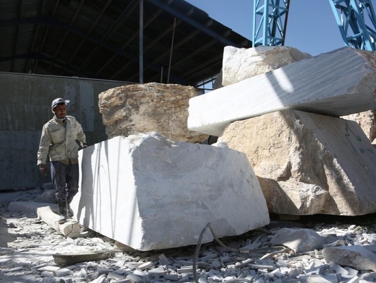 Afghanistan inks 1.5-mln-USD agreements for demining operations