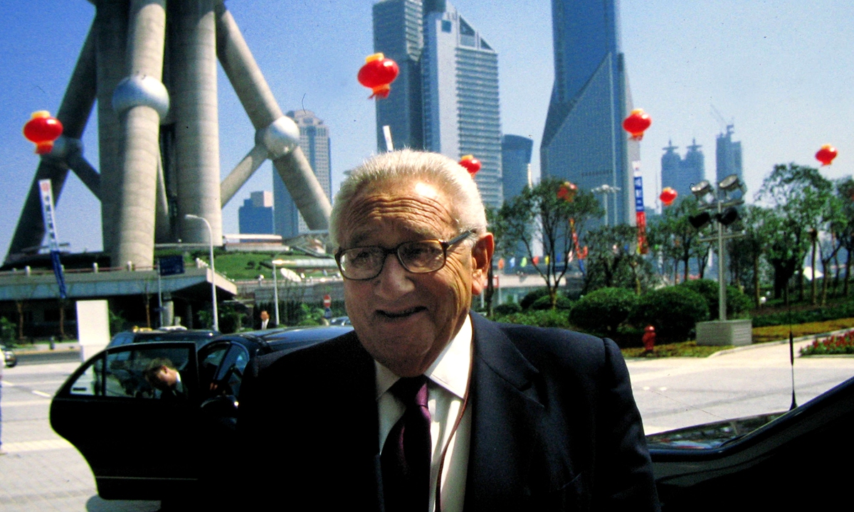 Picture shows former US Secretary of State Henry Kissinger in Shanghai in October 1999. Photo: VCG