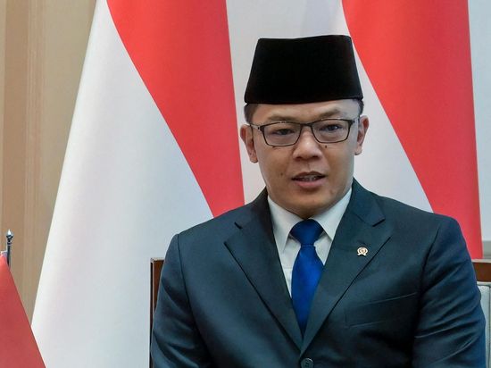 Indonesia welcomes China-Pakistan efforts to prioritize dialogue, diplomacy, says Indonesian FM