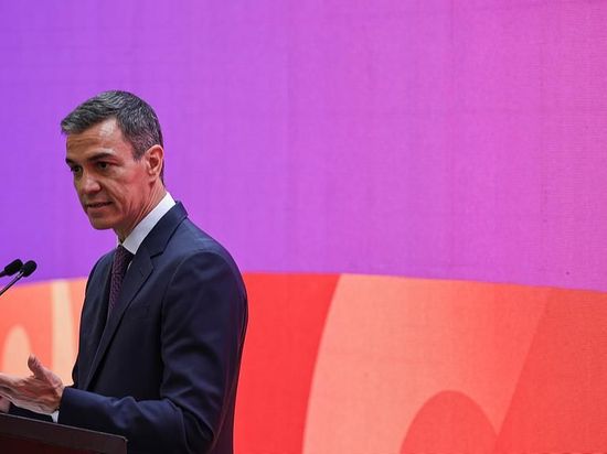 Spain's PM Sánchez calls for 'clear-eyed understanding' of China