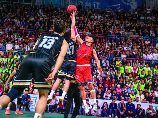 2026 China's Village Basketball Competition final match: Kaili City vs. Yanhe County