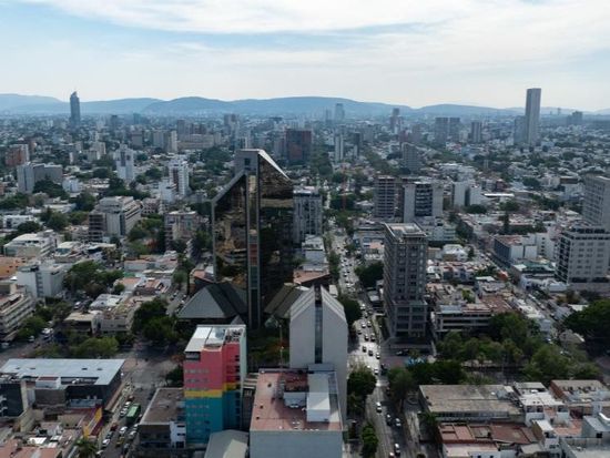 Mideast conflict could increase pressure on Mexican economy: analysts