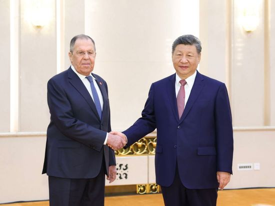 Xi urges closer, stronger China-Russia strategic coordination to defend interests, uphold Global Sou