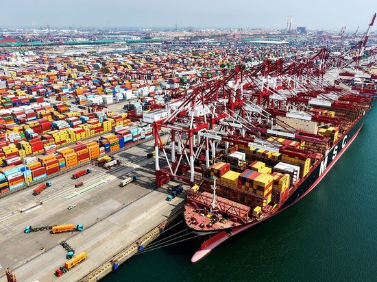 CGTN poll: Nearly 90% value China's certainty in turbulent era