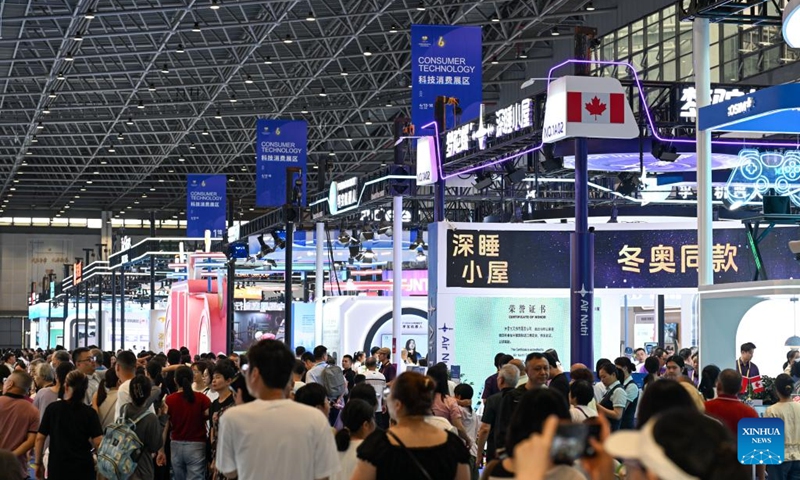 People visit the sixth China International Consumer Products Expo (CICPE) in Haikou, south China's Hainan Province, April 18, 2026. The sixth China International Consumer Products Expo (CICPE), a key gateway into China's vast consumer market and a platform for China to offer more quality consumer products to the rest of the world, concluded in the tropical island province of Hainan Saturday.

As a major event showcasing the Hainan Free Trade Port (FTP) after it fully launched island-wide special customs operations last December, this year's expo has led new consumption trends through innovation amid China's further opening-up efforts.

This year, the total exhibition area hit 143,000 square meters, an increase of 13,000 square meters compared to last year. The event attracted over 3,400 brands from more than 60 countries and regions, with international exhibits accounting for 65 percent of the total, up 20 percentage points from last year. Photo: Xinhua