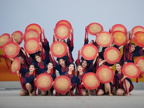 In pics: opening ceremony of 6th Asian Beach Games in Sanya, south China