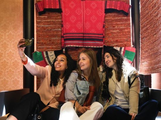 People's Daily English language App