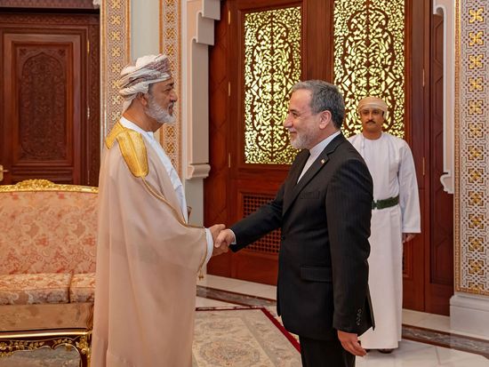 Iranian FM in Pakistan for 2nd visit in a day after Oman trip -- report