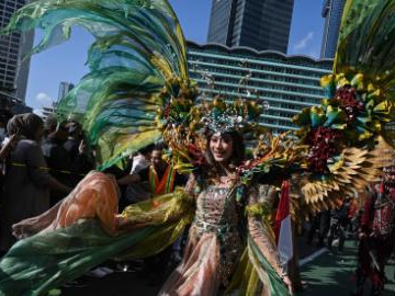 Cultural event held in Jakarta, Indonesia to welcome Int'l Dance Day