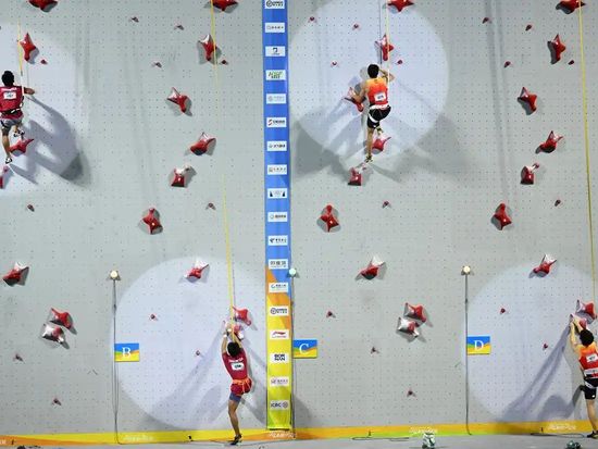 Chinese climbers claim gold in speed climbing men's relay at 6th Asian Beach Games