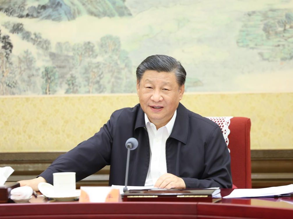 Xi calls on Chinese youth to align personal pursuit with national progress
