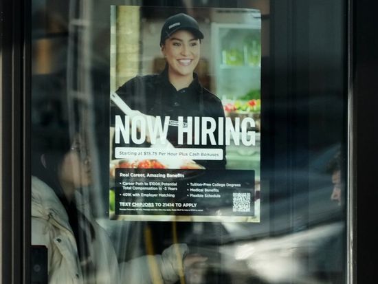 US job openings remain unchanged in March