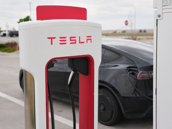 Tesla to recall nearly 219,000 vehicles in US over rearview camera issue