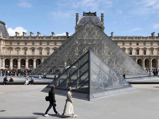 French Senate passes cultural property restitution bill