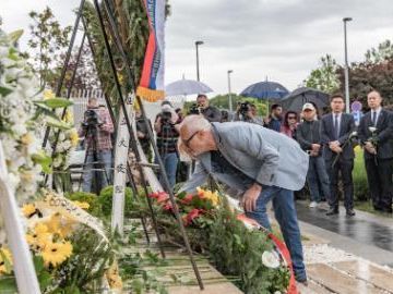 Serbia, China honor Chinese journalists killed in NATO bombing