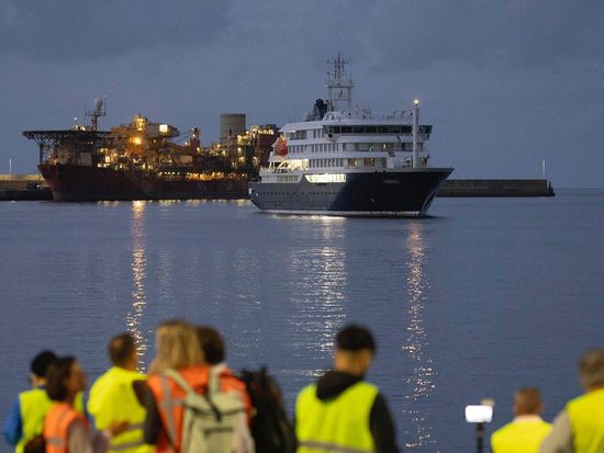 Spain evacuates hantavirus-hit cruise ship off Tenerife