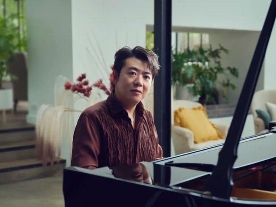 Chinese pianist Lang Lang receives inaugural Daphne Music Award in Denmark