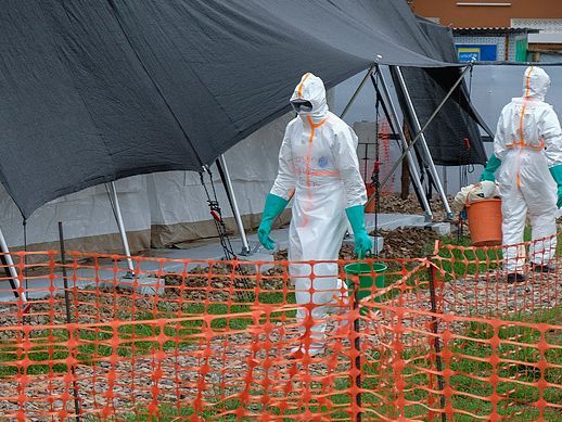 DR Congo Ebola outbreak spreads to rebel-held city, Rwanda closing down border