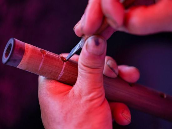 Bamboo flute making skills competition held to mark Int'l Museum Day in China's Guizhou