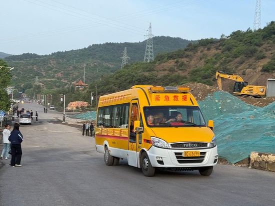 Xi makes instructions on coal mine accident in north China