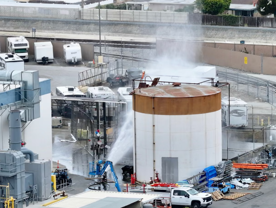 US California declares state of emergency in Orange County after chemical incident