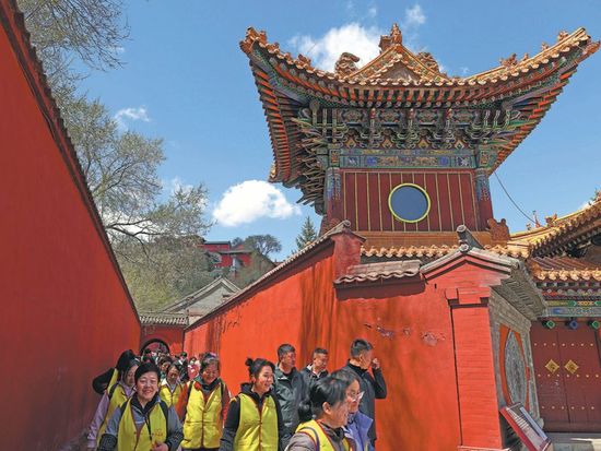 Technology transforms tourist experiences at Mount Wutai