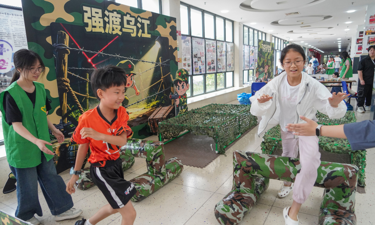 Children participate in a “Retrace the Long March Path” red-themed educational activity at the Wenzhou Youth and Children Center in Wenzhou, East China’s Zhejiang Province, on May 30, 2026, to celebrate the upcoming International Children’s Day. Photo: VCG