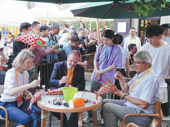 Global mayors' dialogue focuses on sustainable heritage conservation