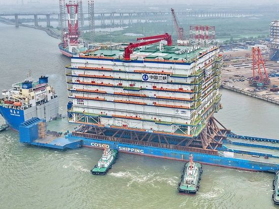 China to install world's largest offshore converter station
