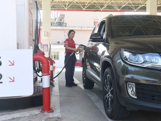 China to cut retail prices of gasoline, diesel starting Friday, second reductions this year