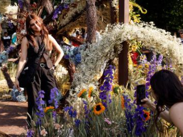 4th edition of West Side Flower Fest opens in Bucharest
