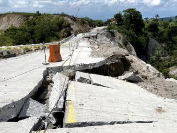 45 killed, 17 missing after strong quake in S. Philippines