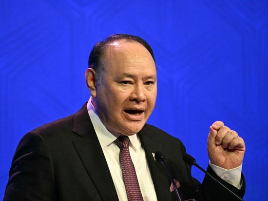 China announces sanctions against Philippine defense secretary, his relatives