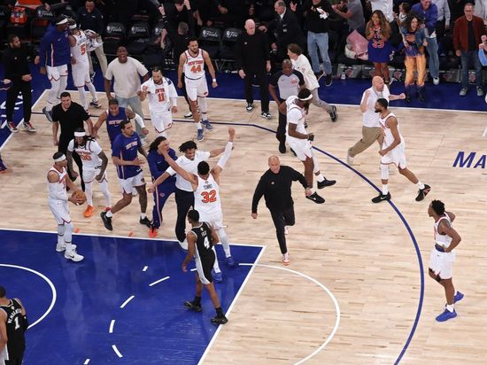 Knicks move within one win of NBA title after record comeback