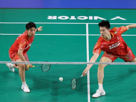 Chinese top seeds through to mixed doubles semifinals at Australian Badminton Open