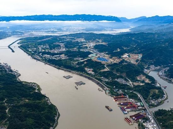 China's Three Gorges new waterway project to boost high-quality development along Yangtze River Econ