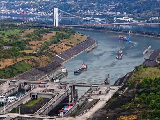 China to integrate AI, digital twin technologies into Three Gorges waterway project