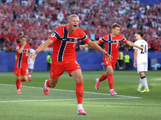 Haaland's double in World Cup debut fires Norway past Iraq