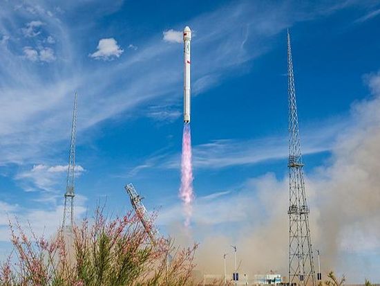 China successfully tests direct-to-cell satellite calls from standard smartphones