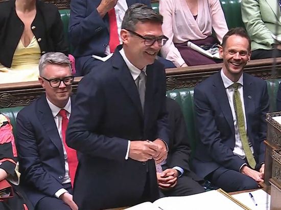 Burnham sworn in as British Labour MP after Starmer resigns
